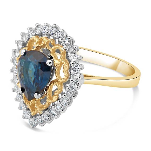 Кольцо из комбинированного золота с бриллиантами и сапфиром (023279)