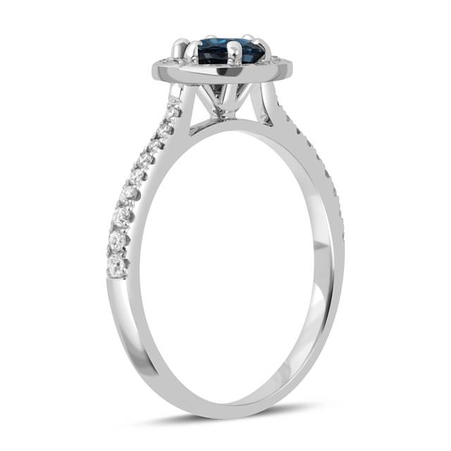 Помолвочное кольцо из белого золота с бриллиантами и сапфиром (043205)