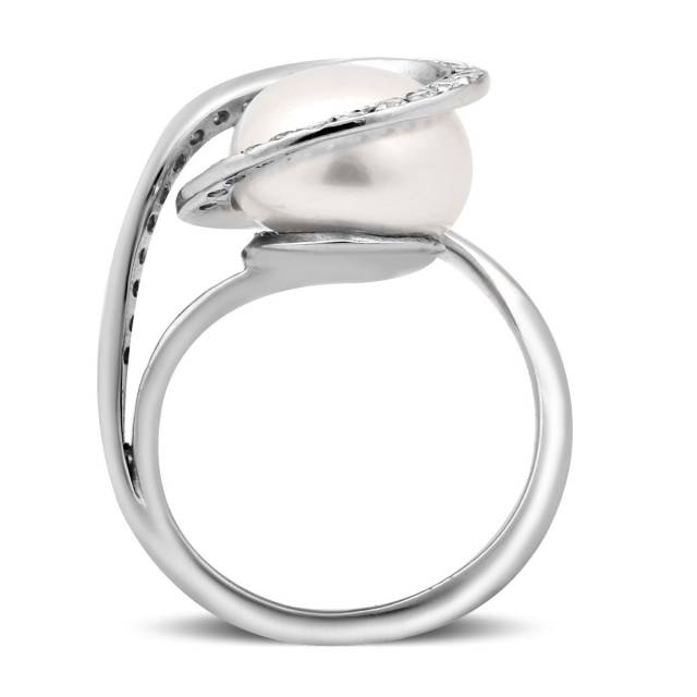 Кольцо из белого золота с бриллиантами и жемчугом (022281)
