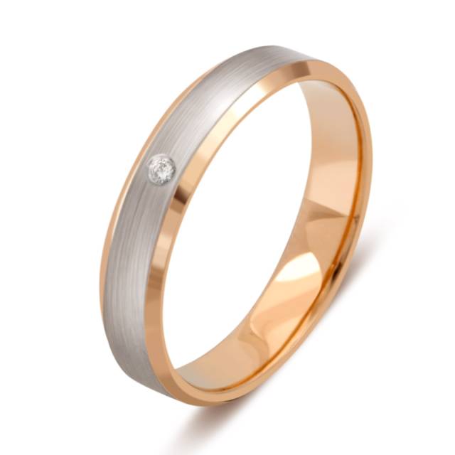 Обручальное кольцо из комбинированного золота с бриллиантом (035256)