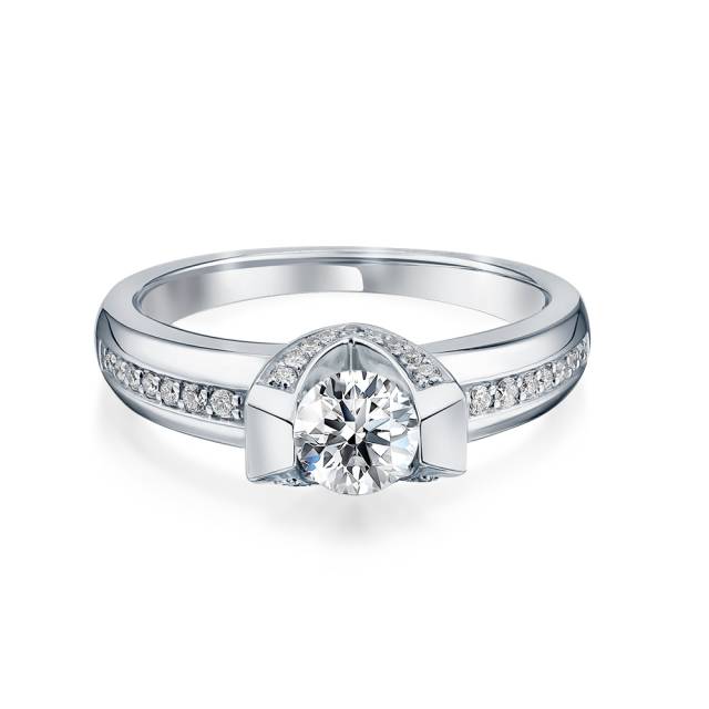 Помолвочное кольцо из белого золота с бриллиантами (050022)