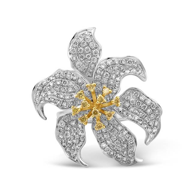 Кольцо из белого золота с бриллиантами (015390)