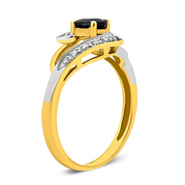 Кольцо из комбинированного золота с бриллиантами и сапфиром (018647)