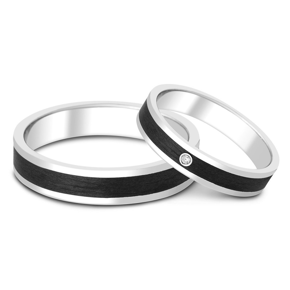 Обручальное кольцо из белого золота с бриллиантом и карбоном (014847)