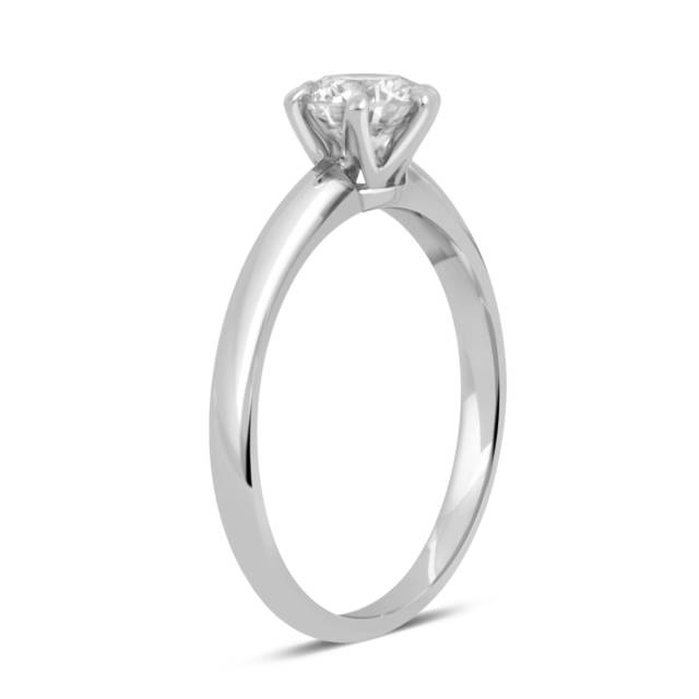 Помолвочное  кольцо из платины с бриллиантом (040596)