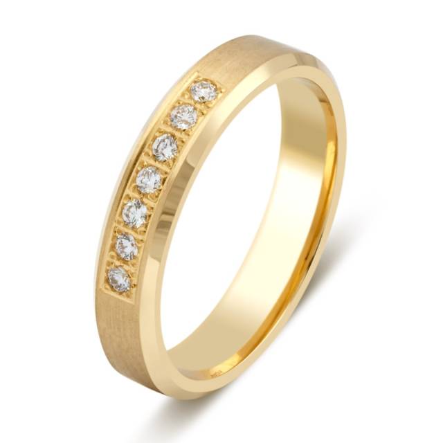 Обручальное кольцо из жёлтого золота с бриллиантами (028789)