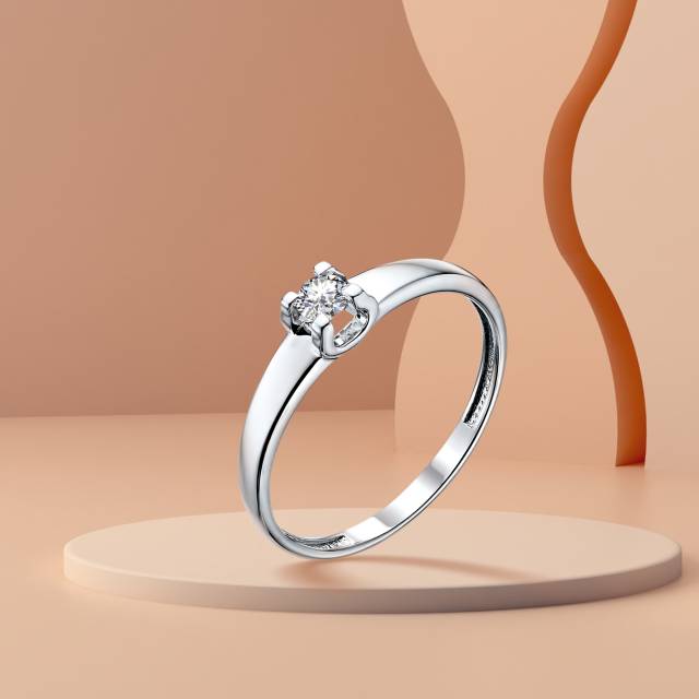 Помолвочное кольцо из белого золота с бриллиантом (031320)