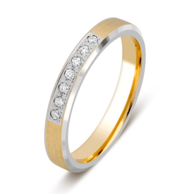 Обручальное кольцо из комбинированного золота с бриллиантами (028745)