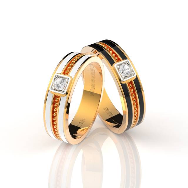 Обручальное кольцо из красного золота с бриллиантом и эмалью (038602)