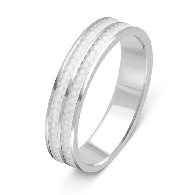 Обручальное кольцо из белого золота с керамикой (037702)