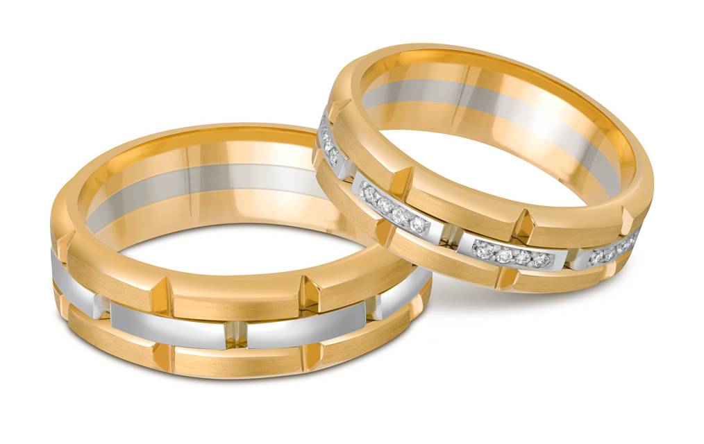 Обручальное кольцо из комбинированного золота (052449)