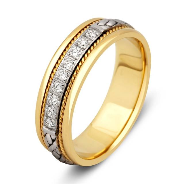 Обручальное кольцо из комбинированного золота с бриллиантами (002394)