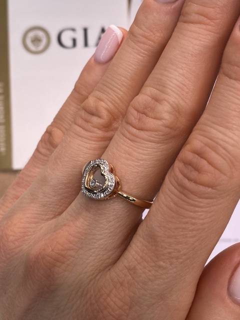 Помолвочное кольцо из красного золота с бриллиантами (029586)