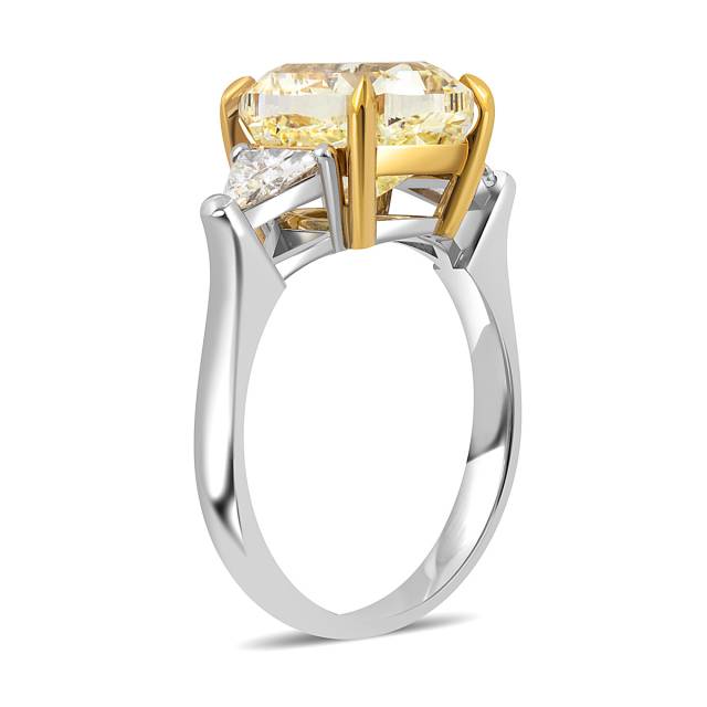 Помолвочное кольцо из белого золота с бриллиантами (051741)