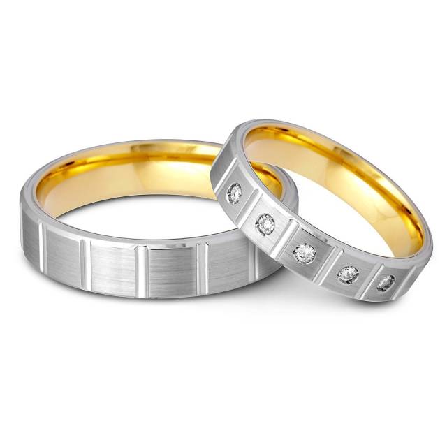 Обручальное кольцо из комбинированного золота с бриллиантами Tiamo (014916)