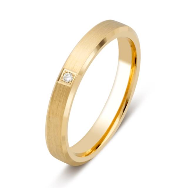 Обручальное кольцо из жёлтого золота с бриллиантом (028723)