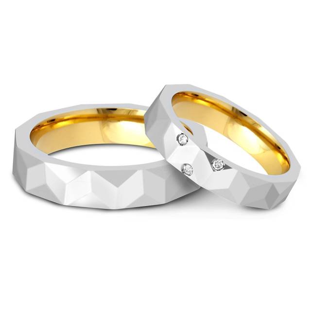 Обручальное кольцо из комбинированного золота с бриллиантами Tiamo (014922)