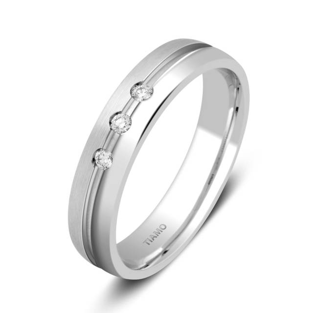 Обручальное кольцо из белого золота с бриллиантами TIAMO (000063)