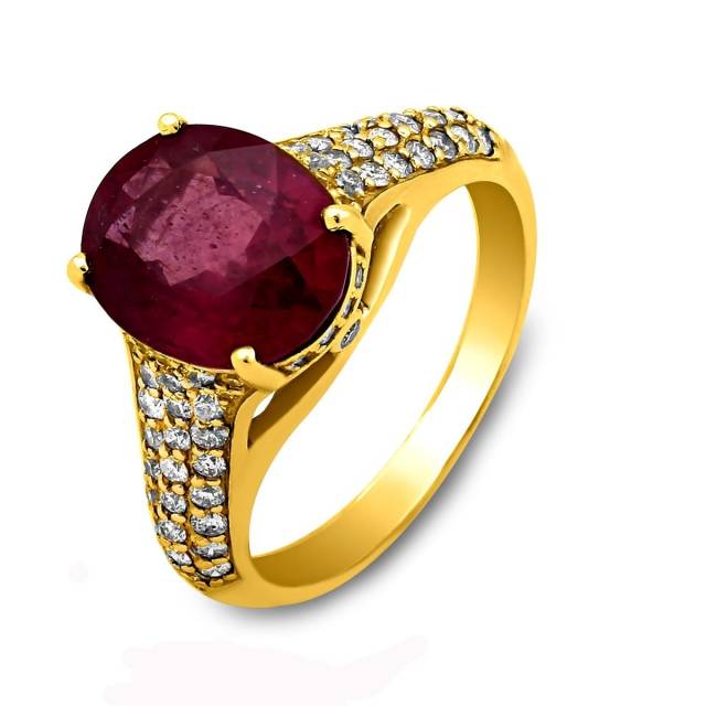 Кольцо из жёлтого золота с бриллиантами и рубином (009896)