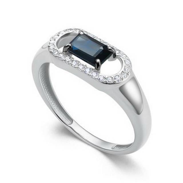 Кольцо из белого золота с бриллиантами и сапфиром (061185)