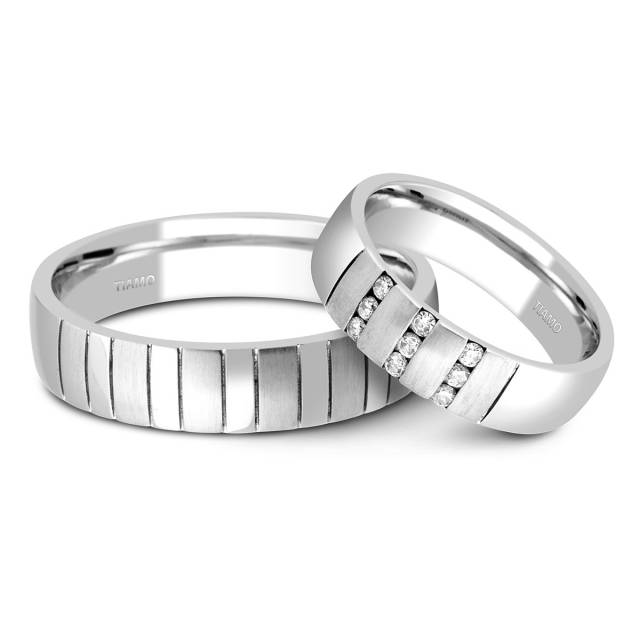 Обручальное кольцо из белого золота с бриллиантами Tiamo (000106)