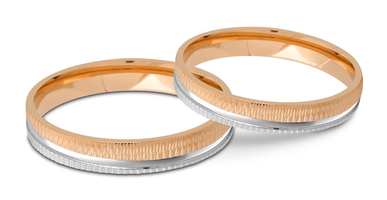 Обручальное кольцо из комбинированного золота (046673)