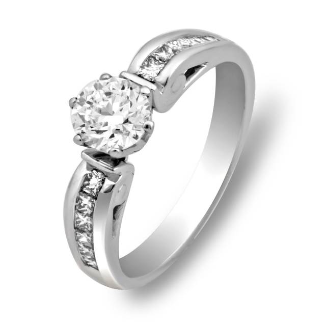 Помолвочное кольцо из белого золота с бриллиантами (007176)
