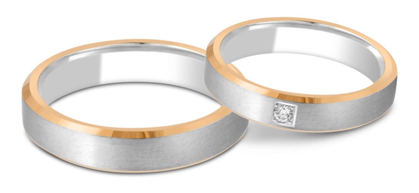 Обручальное кольцо из комбинированного золота с бриллиантом (028786)