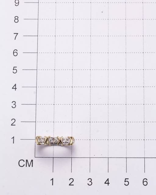 Кольцо из комбинированного золота с бриллиантами (047128)