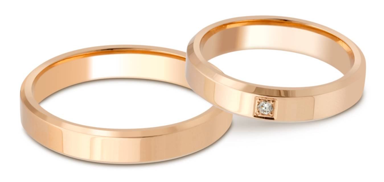 Обручальное кольцо из красного золота с бриллиантом (028712)