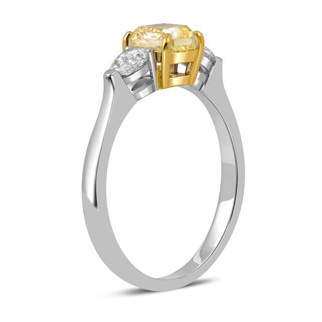 Помолвочное кольцо из белого золота с бриллиантами (052044)