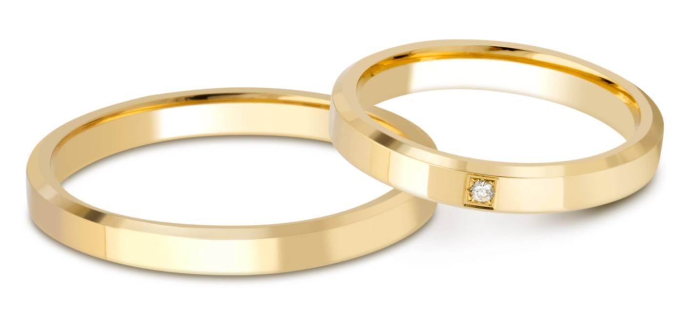 Обручальное кольцо из жёлтого золота с бриллиантом (028720)