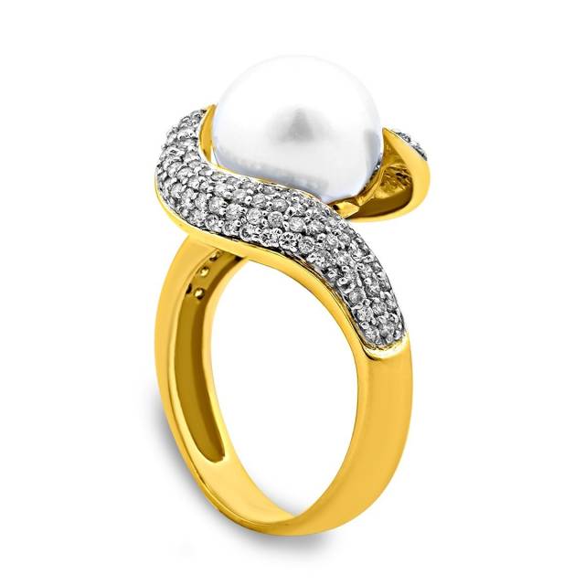 Кольцо из комбинированного золота с бриллиантами и жемчугом (024259)