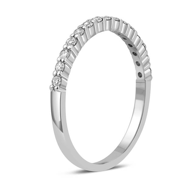 Обручальное кольцо из белого золота с бриллиантами (047632)